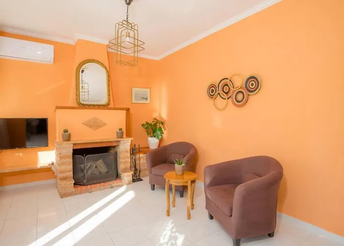 New  2 Bedroom/ 2 Bath Ap.Nidri, Familia