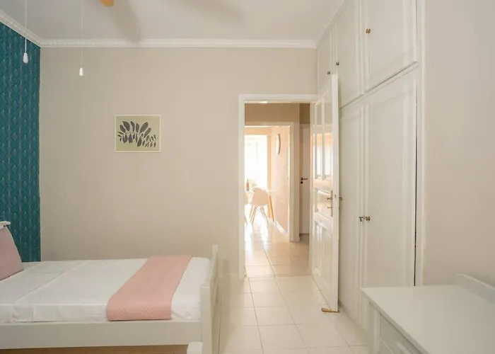 New  2 Bedroom/ 2 Bath Ap.Nidri, Familia
