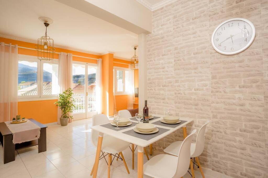 Apartment New  2 Bedroom/ 2 Bath Ap.nidri, Familia Nydri (Lefkada)